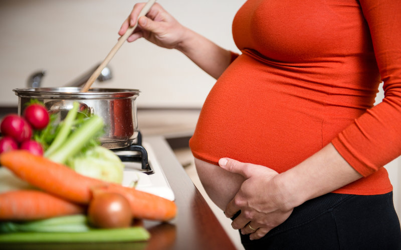 Preparazione del cibo in gravidanza